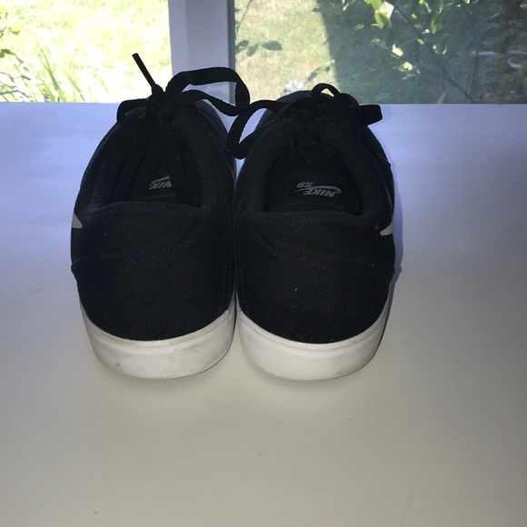 KIDS NIKE SB!!!!!!!! - Picture 3 of 4